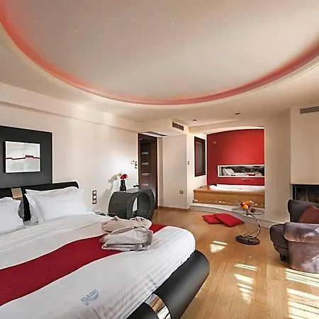 Iakovakis & Hotel 4*