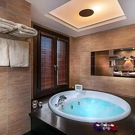 Hotel Iakovakis & 4*