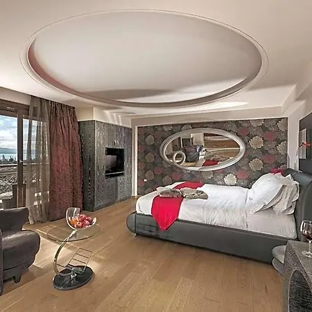 Hotel Iakovakis & 4*